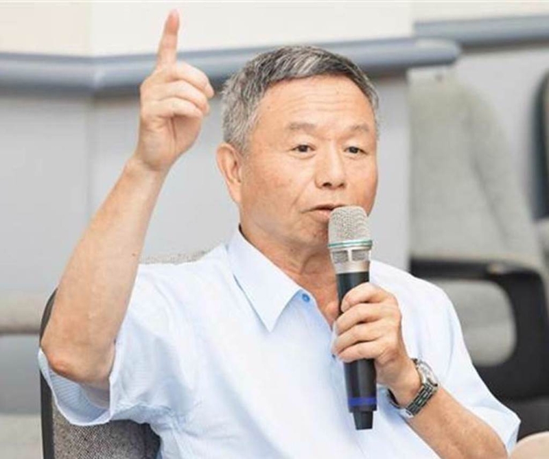 “前卫生署长”杨志良9日投稿媒体,喊话郭台铭退出2024大选。(图/中时系资料照) “前卫生署长”杨志良9日投稿媒体,喊话郭台铭退出2024大选。(图/中时系资料照)