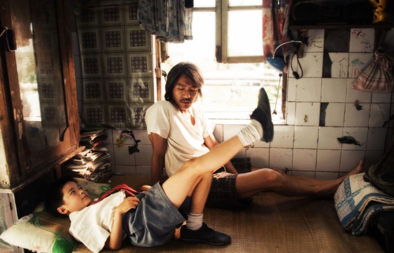 周星驰电影《长江七号》,当年有小演员徐娇演出。 周星驰电影《长江七号》,当年有小演员徐娇演出。