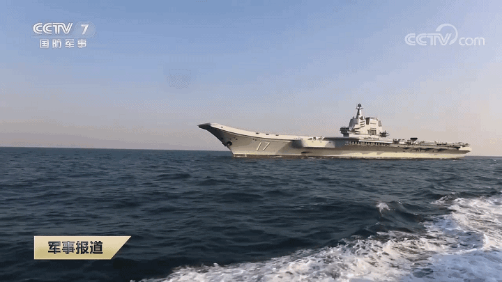 “山东舰”在太平洋训练 “山东舰”在太平洋训练