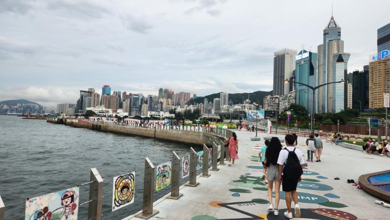 海滨艺游坊将于9月27日至10月2日晚在于湾仔海滨举行。 海滨艺游坊将于9月27日至10月2日晚在于湾仔海滨举行。