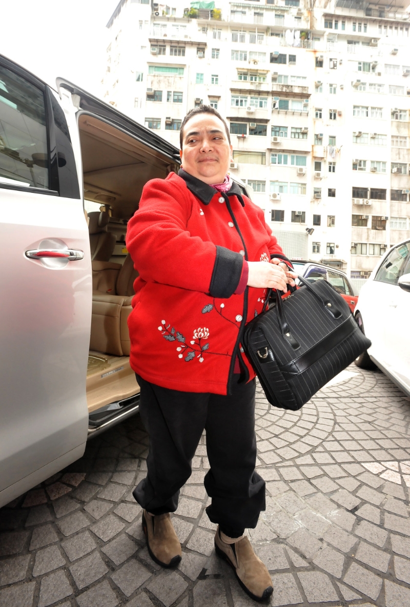 赌王大房三女何超雄 赌王大房三女何超雄