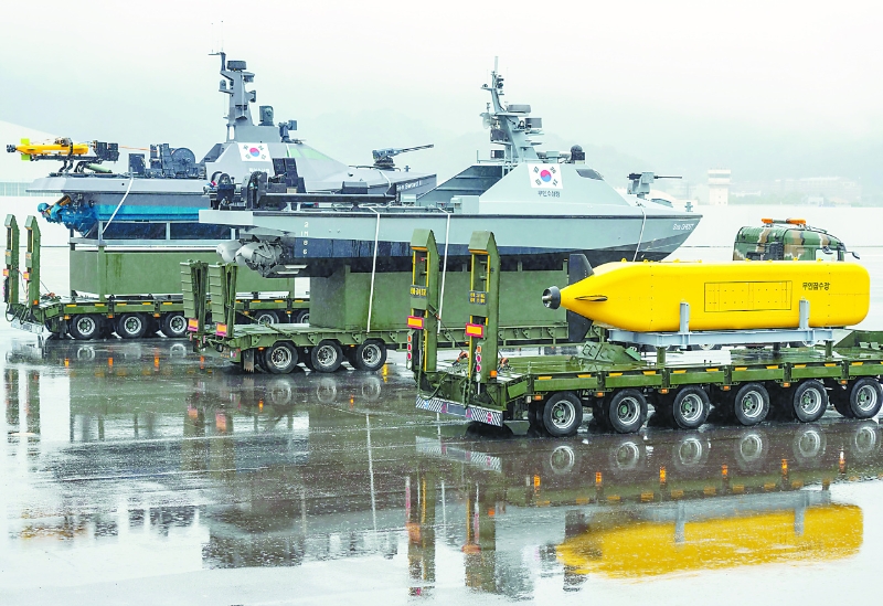 无人艇和无人潜航器 无人艇和无人潜航器