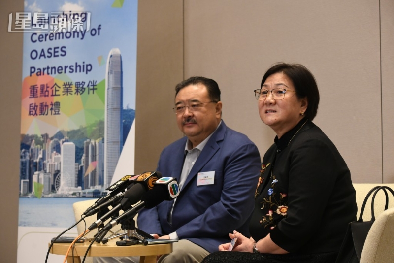 元化智能科技创办人孟李艾俐,首席科学家孟庆虎。 何健勇摄 元化智能科技创办人孟李艾俐,首席科学家孟庆虎。 何健勇摄