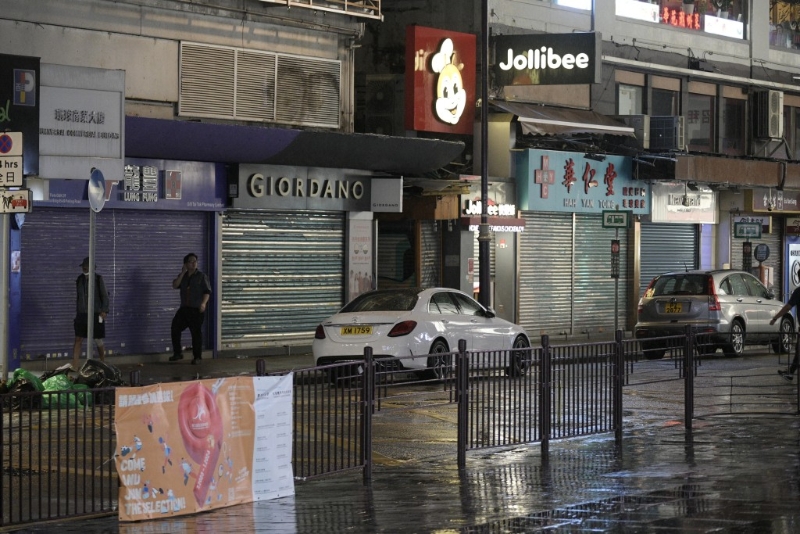 台风小犬 - 市面情况。