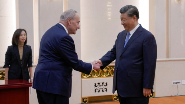 习近平会见舒默,称中美面对面交流“不可替代” 习近平会见舒默,称中美面对面交流“不可替代”