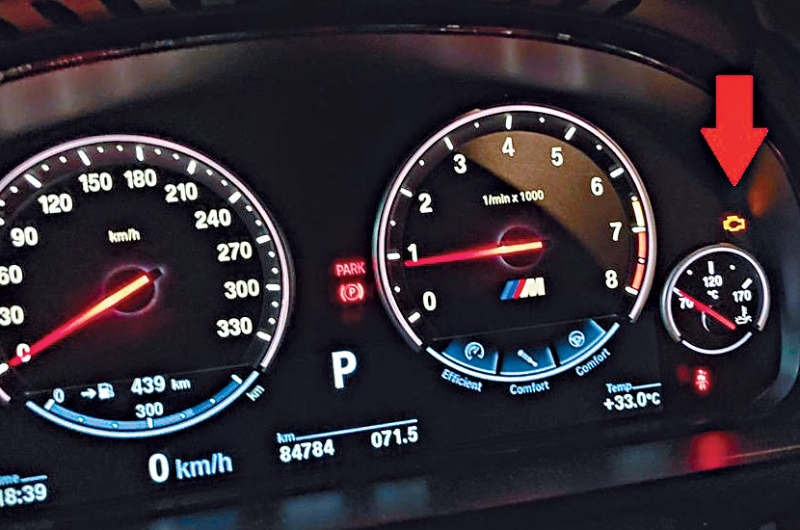 宝马车主报称,座驾于内地车房更换排气喉后,“引擎故障警示灯”长期亮着(箭嘴),并出现死火。 宝马车主报称,座驾于内地车房更换排气喉后,“引擎故障警示灯”长期亮着(箭嘴),并出现死火。