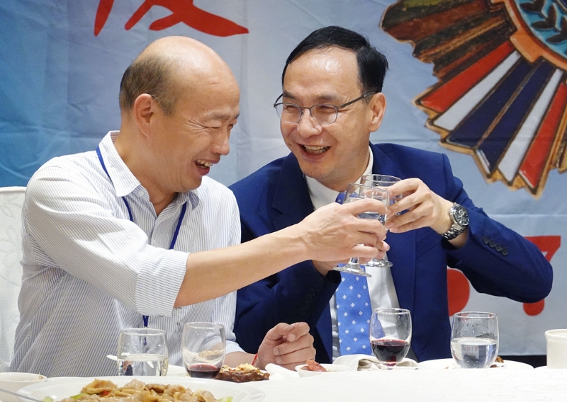 韩国瑜(左)、朱立伦(右) 韩国瑜(左)、朱立伦(右)