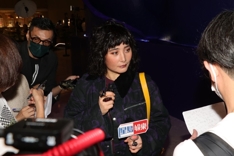 何超仪认久未跟徐濠萦见面。 何超仪认久未跟徐濠萦见面。