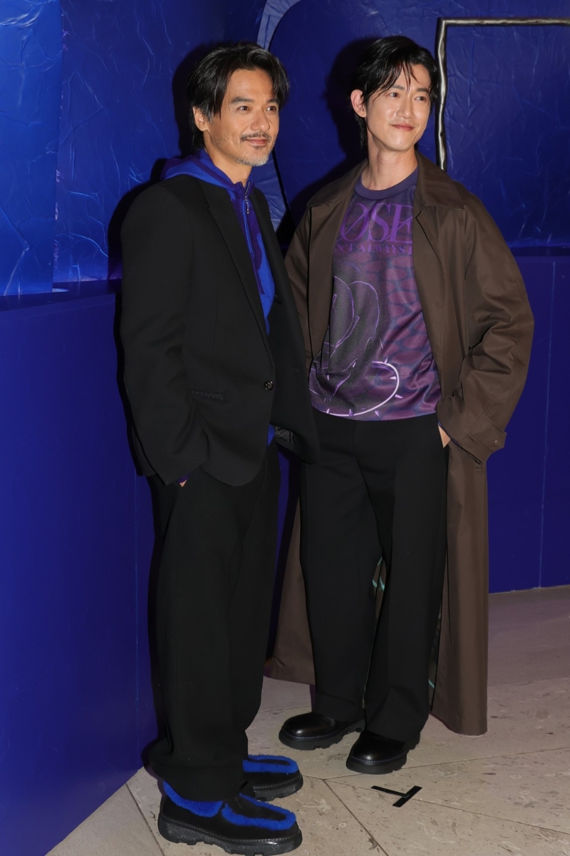 何超仪亦有分享与冯德伦及吴慷仁的合照。 何超仪亦有分享与冯德伦及吴慷仁的合照。