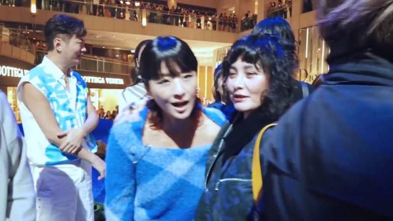 何超仪今日再上载一条影片。 何超仪今日再上载一条影片。