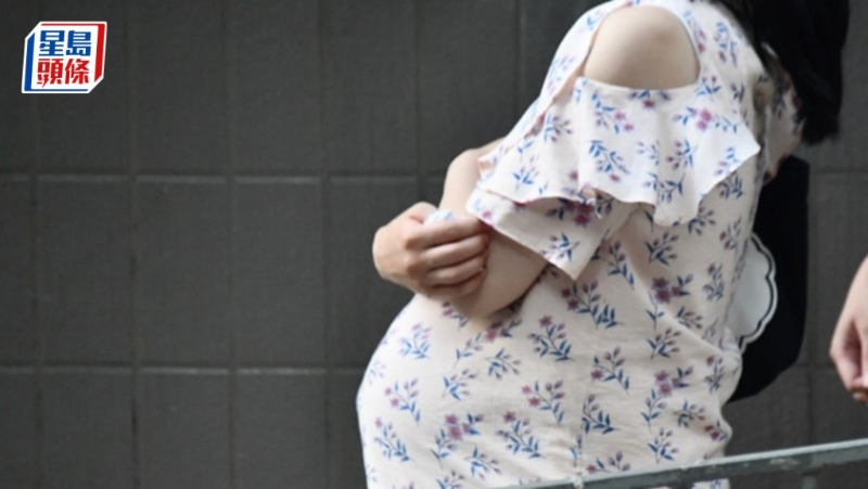 新一份《施政报告》提出增加辅助生育支持。