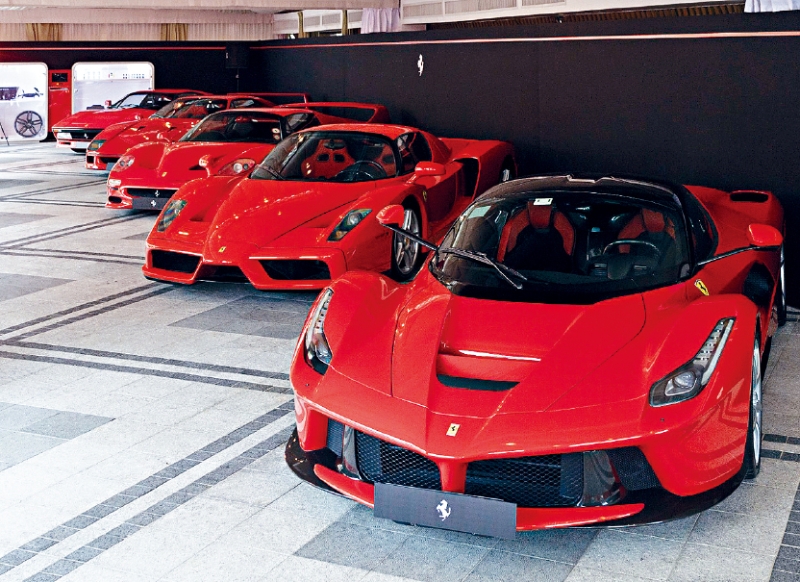 五款周年限量版（前起）La Ferrari、Enzo、F50、F40及288GTO同场展出。