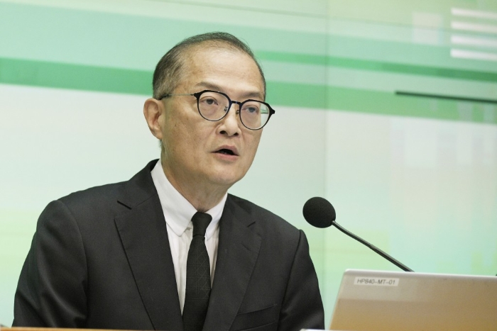 医务卫生局局长卢宠茂 医务卫生局局长卢宠茂