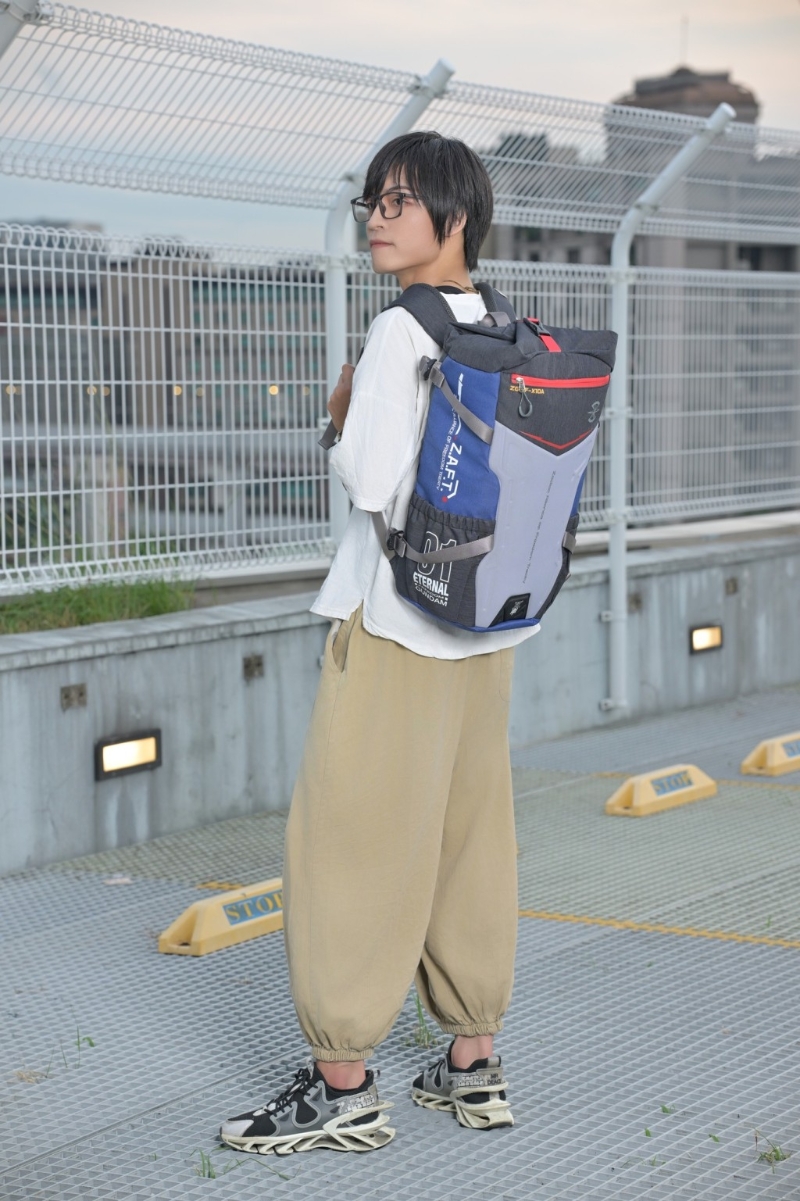 ZGMF-X10A自由高达AGS PRO悬浮减压背囊,增量型,$899,FX Creations,设EVA背垫承托系统及中央特强回弹力装置。 (图片来源:FX Creations facebook) ZGMF-X10A自由高达AGS PRO悬浮减压背囊,增量型,$899,FX Creations,设EVA背垫承托系统及中央特强回弹力装置。 (图片来源:FX Creations facebook)