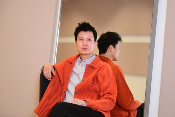 高世章：“欢迎观众不迁就，狠狠地表达。我们懂得思考，因为观众只有一次机会，如他们看不明白剧情发展，那我就要去想为什么你不知道？是我做漏了什么才令他不明白？”