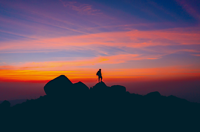 于大帽山山顶拍摄的日出，绚丽万分。