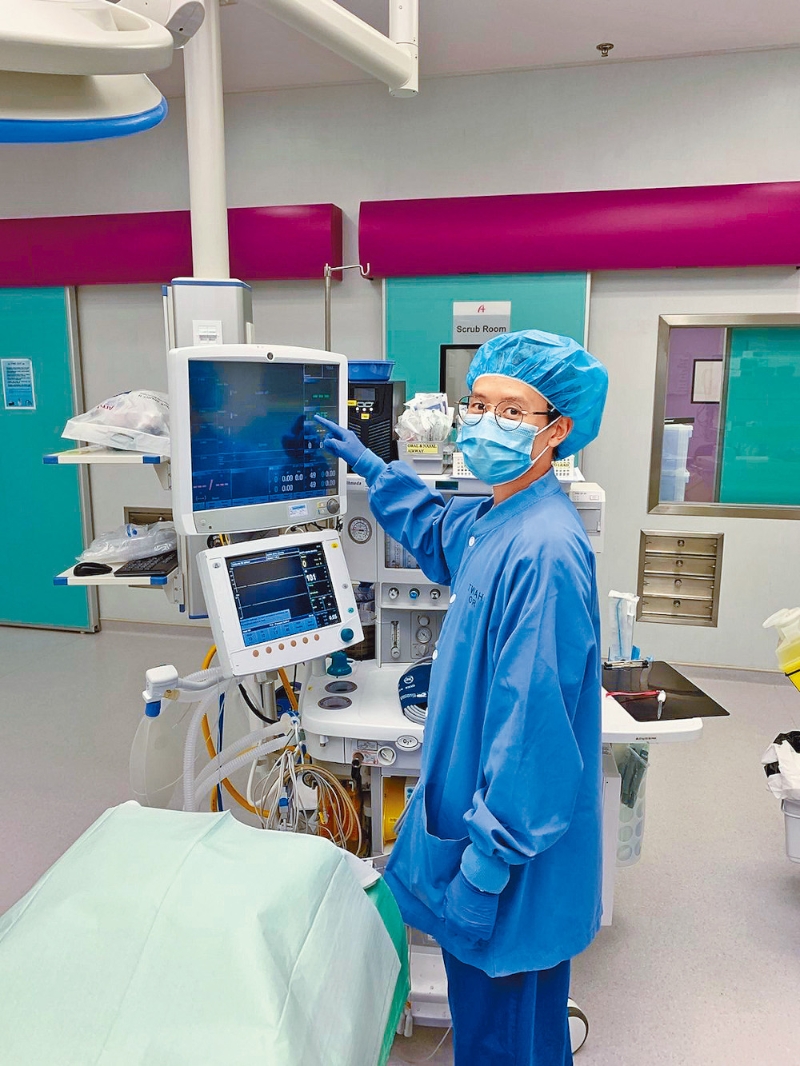 课程强调学生可以将所学知识应用出来,因此学生可前往香港的医院进行实习工作。 课程强调学生可以将所学知识应用出来,因此学生可前往香港的医院进行实习工作。