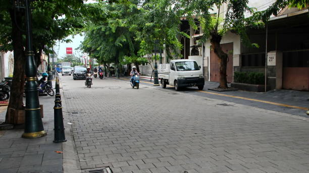 马来西亚发生骇人听闻性侵案，一名11岁女童遭7人，9岁弟目睹过程揭发。