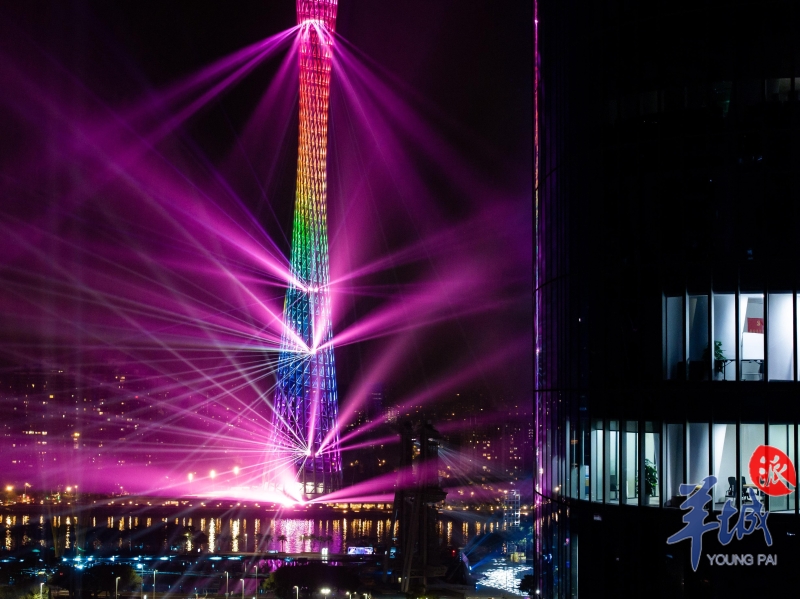 珠江新城写字楼与广州塔同框 珠江新城写字楼与广州塔同框