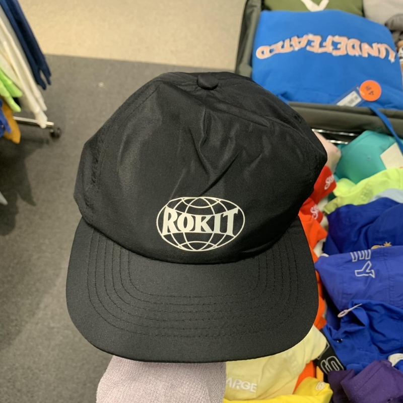 Cap帽（图片来源：Harbour City Bazaar），