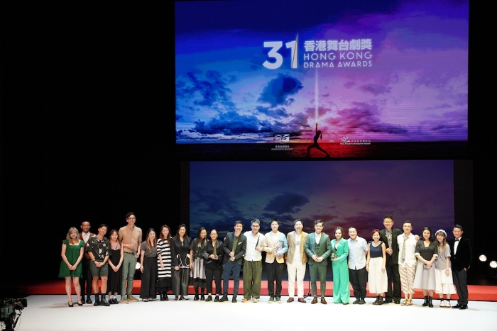 香港原创粤语音乐剧《大状王》去年公演，空前成功，横扫十奖
