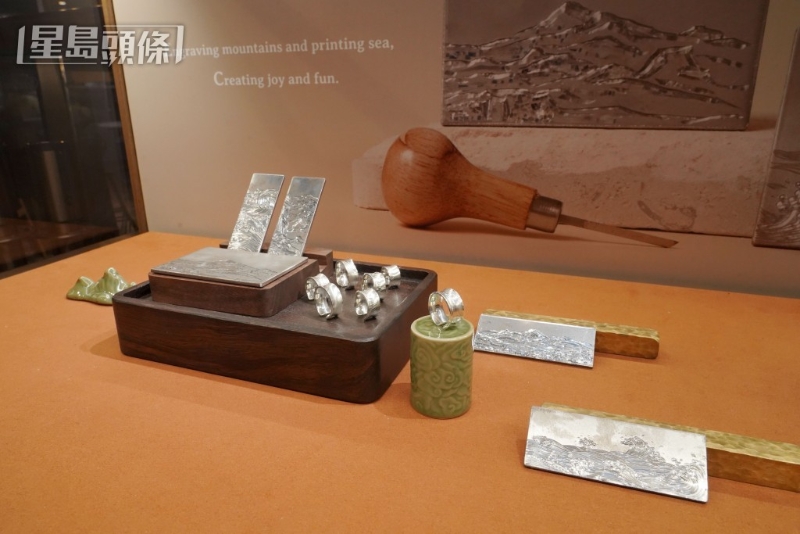 作为游客，可以在短短时间内亲自制作一枚充满香港特色的指环，绝对值得纪念。