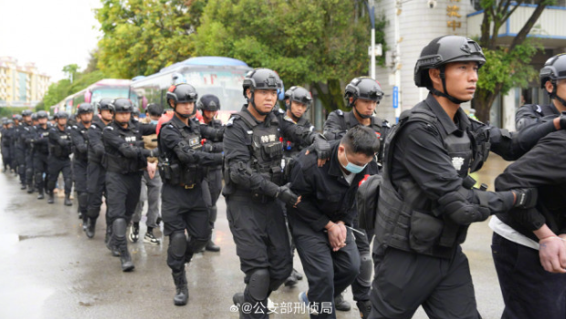 最高检:前10月3.4万电诈犯遭起诉,同比升5成 最高检:前10月3.4万电诈犯遭起诉,同比升5成