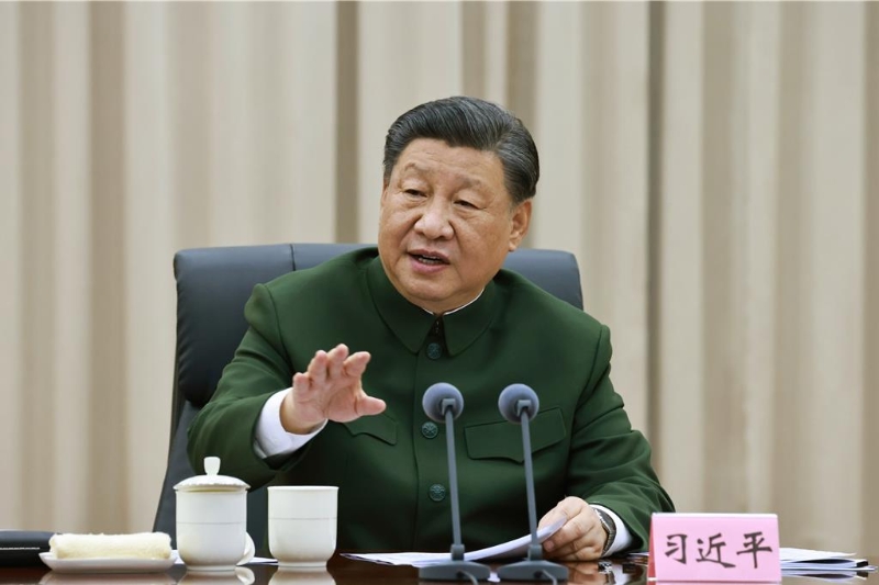 习近平视察海警东海指挥部强调提高海上维权执法能力。(新华社) 习近平视察海警东海指挥部强调提高海上维权执法能力。(新华社)