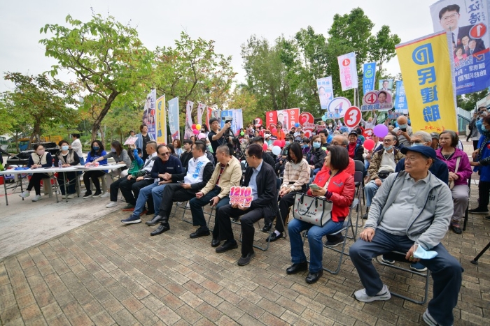 东区太北选区4名候选人出席在鲗鱼涌公园举行的“宜居太北”社区论坛。