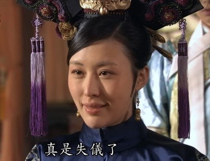 现年42岁的田朴珺(右)为内地女星,曾在《后宫甄嬛传》中饰演敦亲王福晋一角。 现年42岁的田朴珺(右)为内地女星,曾在《后宫甄嬛传》中饰演敦亲王福晋一角。