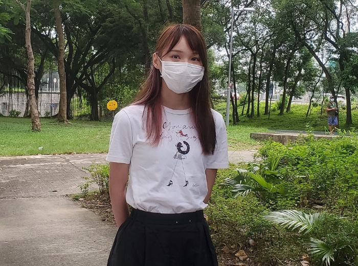 前香港众志成员周庭，涉嫌违反《香港国安法》“勾结外国势力罪”，一直获保释。