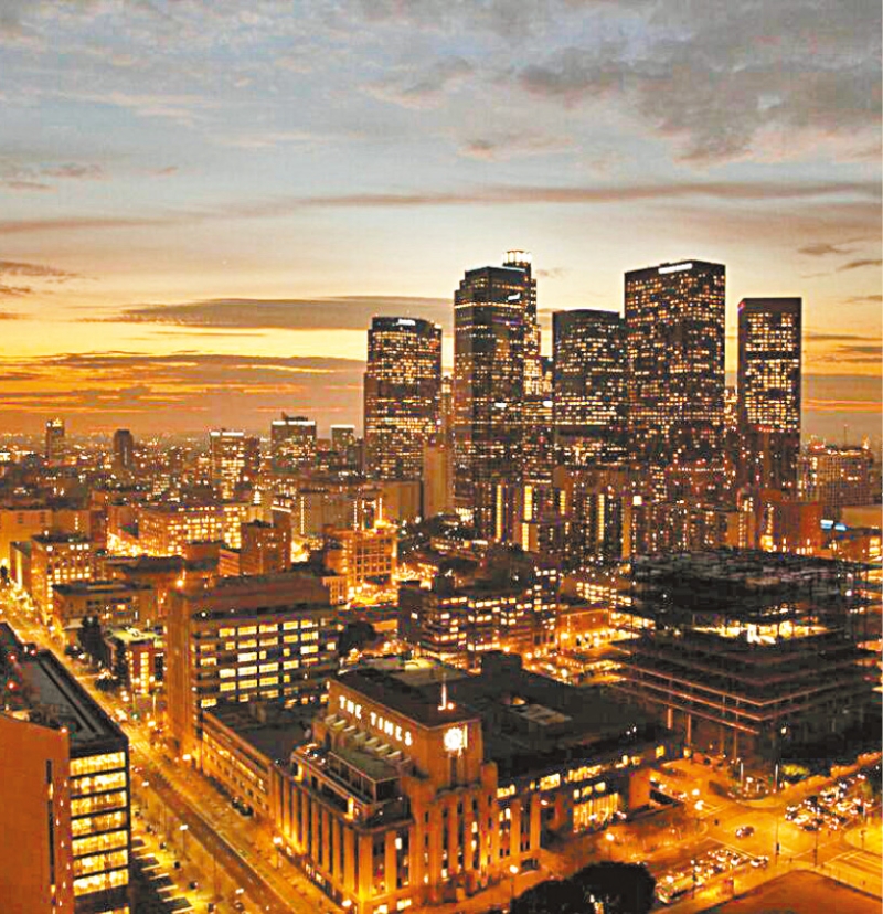 洛杉矶是全世界生活成本第六高的城市。洛杉矶时报 洛杉矶是全世界生活成本第六高的城市。洛杉矶时报