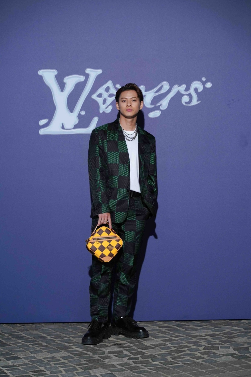 日本人气男星平野紫耀。