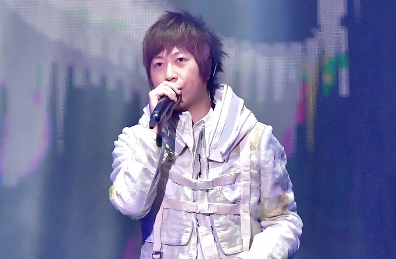 阿信直播巴黎开唱澄清假唱疑云，网友相信吗？投票结果出炉