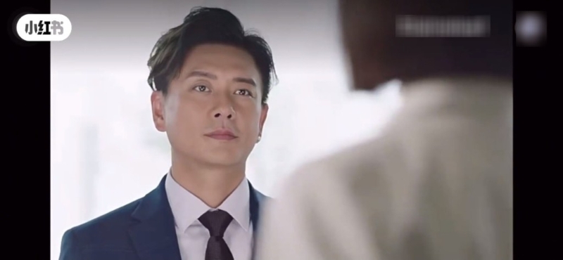 黄宗泽即时表明来意。 黄宗泽即时表明来意。