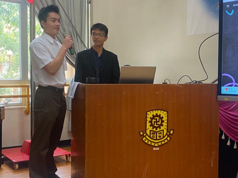 Mandy表示,Thomas从不知不觉间改变、成长,非常感激校长的包容。 Mandy表示,Thomas从不知不觉间改变、成长,非常感激校长的包容。