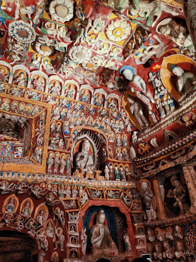 在展馆一楼及二楼均有云冈石窟展(图片来源:小红书) 在展馆一楼及二楼均有云冈石窟展(图片来源:小红书)