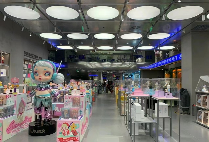 「X11」致力成为年轻人接触潮玩文化的入口,深刻洞察潮流文化及流行趋势。 「X11」致力成为年轻人接触潮玩文化的入口,深刻洞察潮流文化及流行趋势。