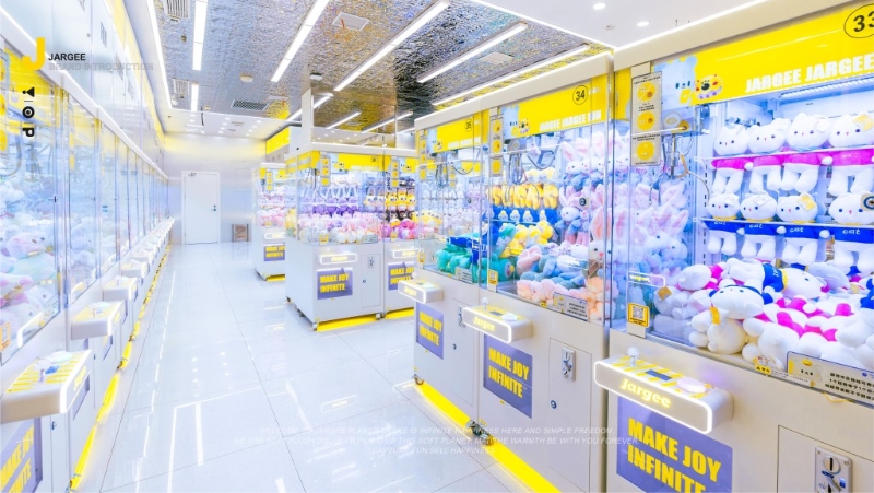 香港人喜爱夹公仔,这家「佳叽Jargee」知名度高,一于来满足一下吧。 香港人喜爱夹公仔,这家「佳叽Jargee」知名度高,一于来满足一下吧。