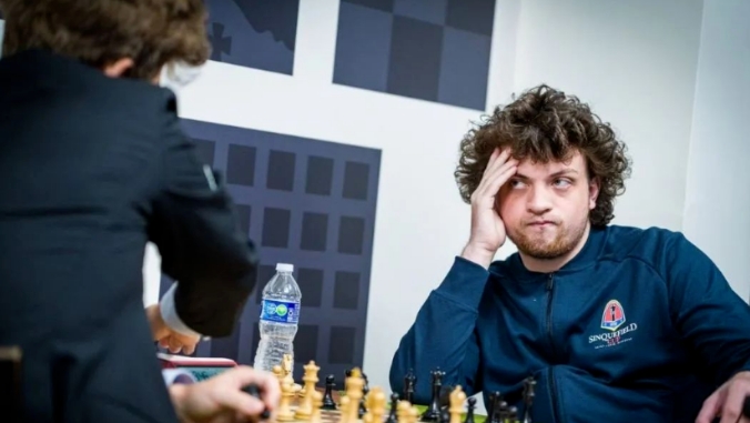 国际象棋小将尼曼被指利用“肛珠”作弊，但也没证据。