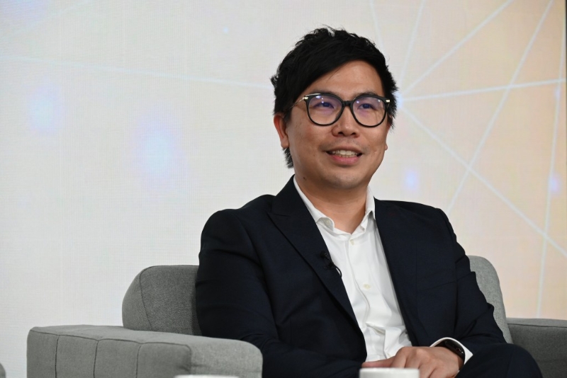 香港大学教育应用信息科技发展研究中心主任黄家伟 香港大学教育应用信息科技发展研究中心主任黄家伟