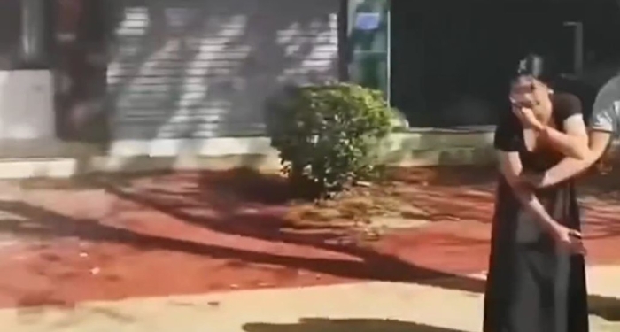 有人疑受伤掩面。