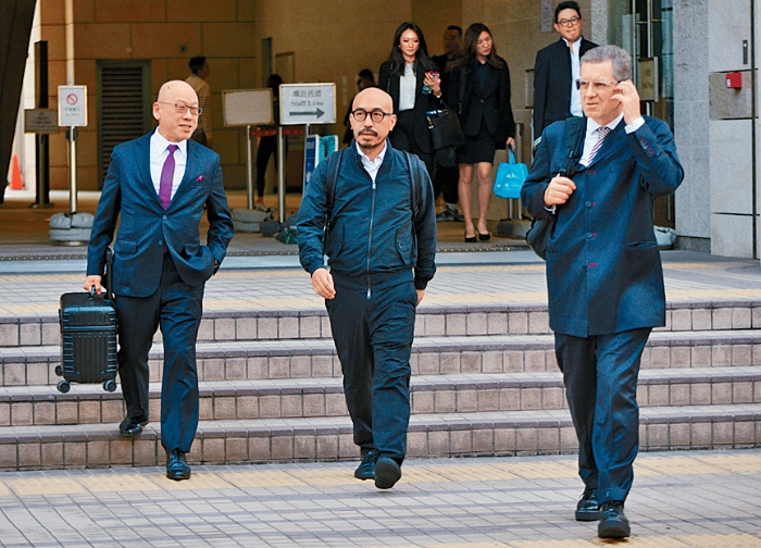 为黎智英辩护的大状团队。 为黎智英辩护的大状团队。