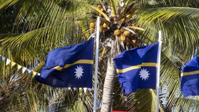 据报,瑙鲁议会批准与中国恢复外交关系。AP 据报,瑙鲁议会批准与中国恢复外交关系。AP