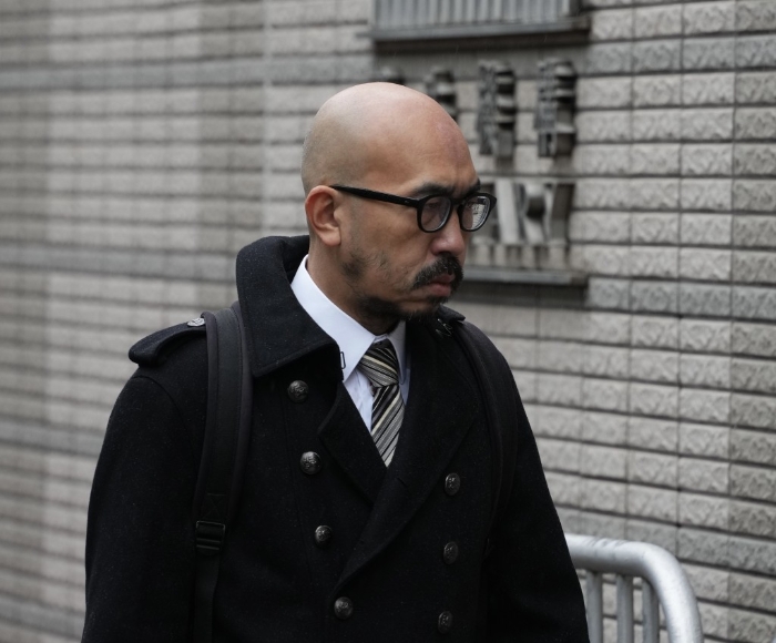 黎智英代表大状关文渭。 黎智英代表大状关文渭。