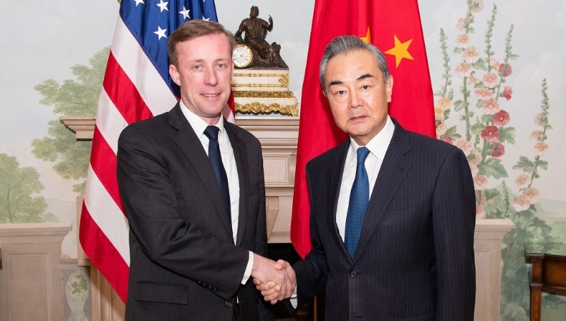 王毅与沙利文。 王毅与沙利文。