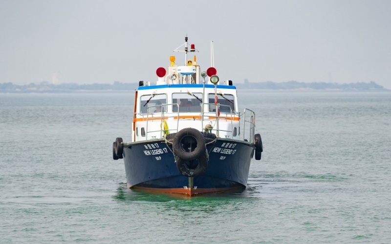 船公司选定「新里程17号」为将军澳街渡，载客量50人。 （润利官网图片）