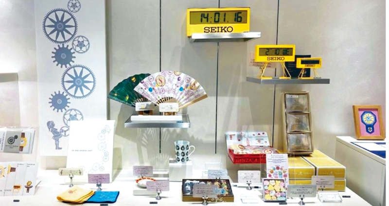 E.1楼入口楼层是接待处及纪念品销售区。 E.1楼入口楼层是接待处及纪念品销售区。