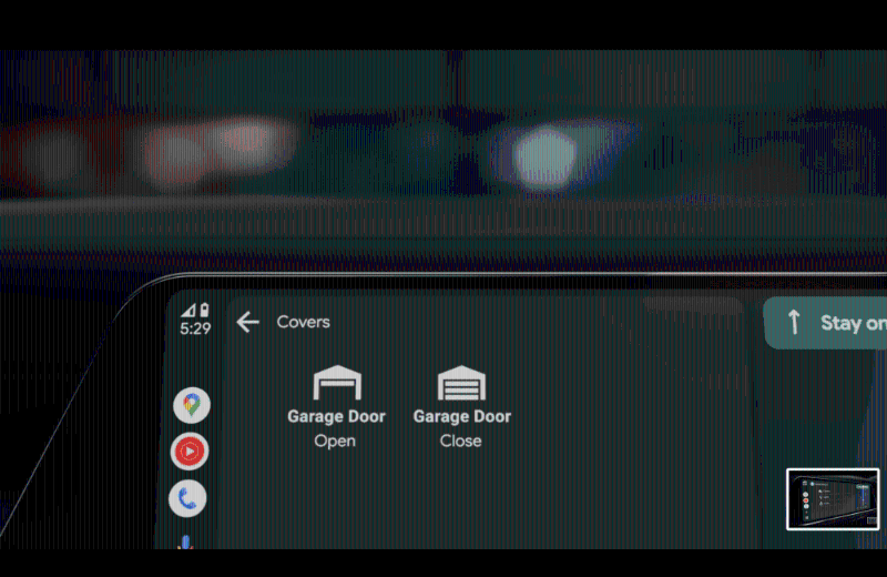 另可在中控台随意查看手机的电量及讯号接收。 另可在中控台随意查看手机的电量及讯号接收。
