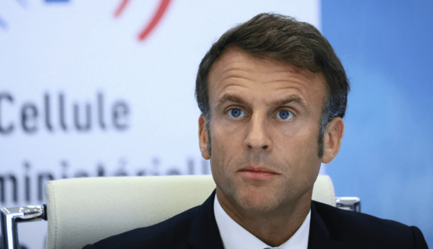 拜登本周初在拉斯维加斯的竞选活动上发表演说,期间忆说在2021年七国集团(G7)会议,会见了法国前总统弗朗索瓦.密特朗,然而,密特朗早在1996年已去世,显然他混淆了现任法国总统马克龙(图)。 拜登本周初在拉斯维加斯的竞选活动上发表演说,期间忆说在2021年七国集团(G7)会议,会见了法国前总统弗朗索瓦.密特朗,然而,密特朗早在1996年已去世,显然他混淆了现任法国总统马克龙(图)。